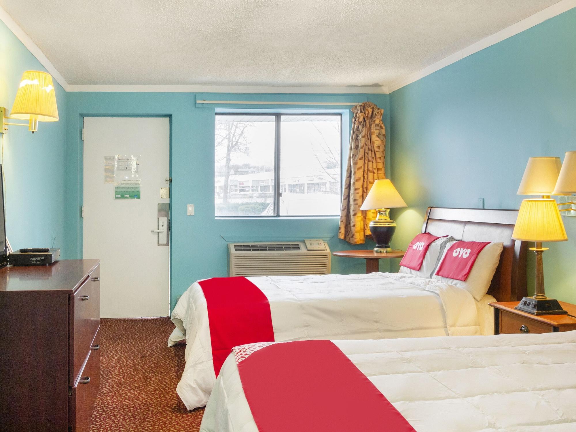 Oyo Hotel Edison Nj Route 1 ภายนอก รูปภาพ